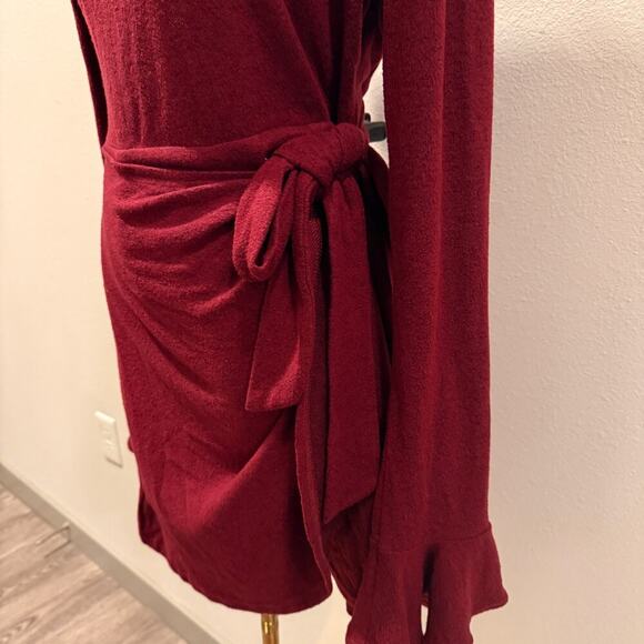 Lulu Favorite Tune Burgundy Wrap Sweater Dress Long Sleeve Large Holiday Fall - Picture 5 of 9